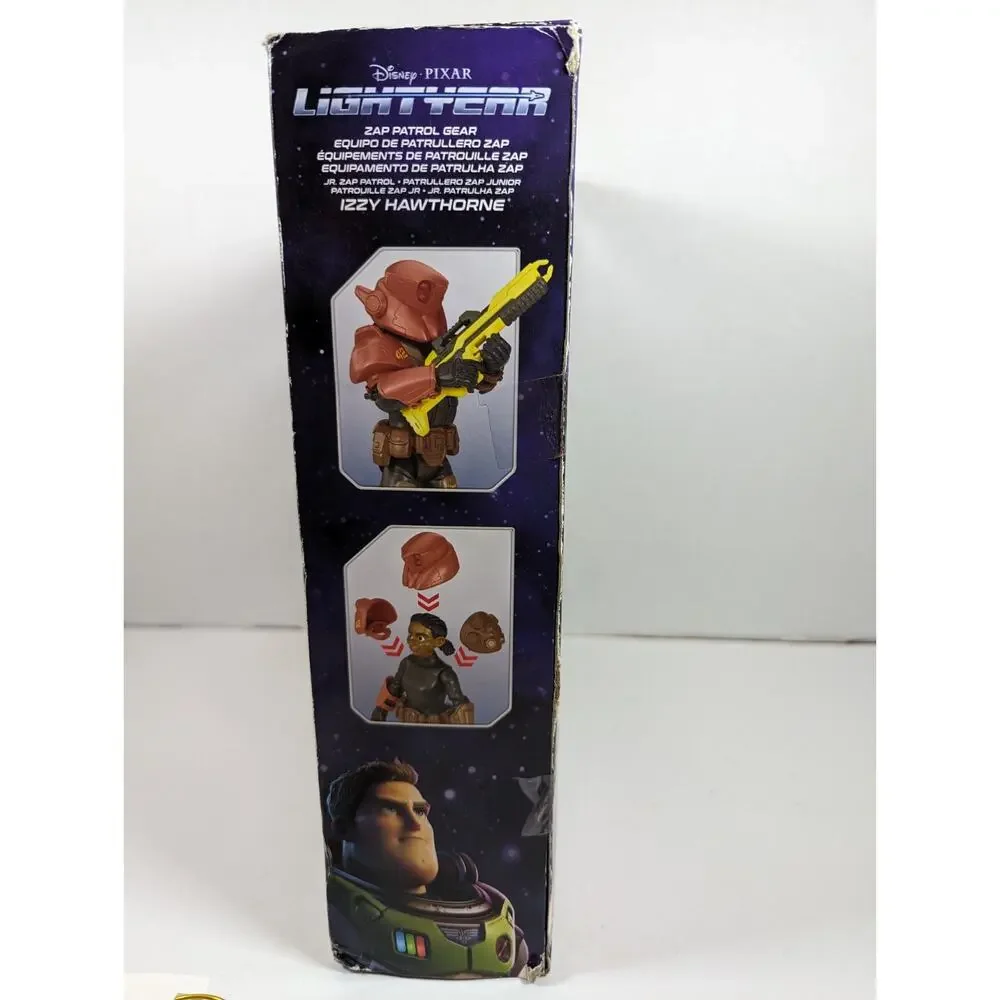 Disney Pixar Lightyear Zap Patrol Gear Izzy Hawthorne 7 Mission Ready Pieces NIB